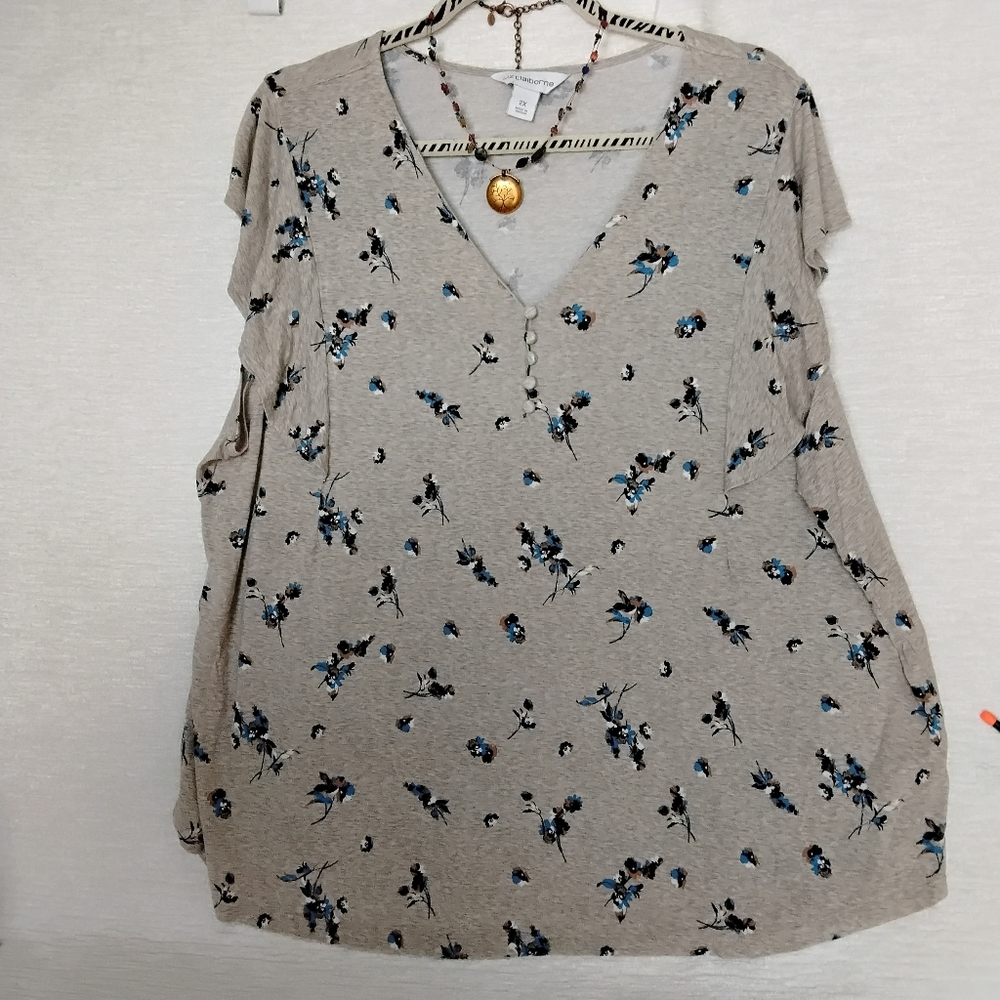 Liz Clairborne Plus 2x Grey Cap Ruffle Sleeve V Neck